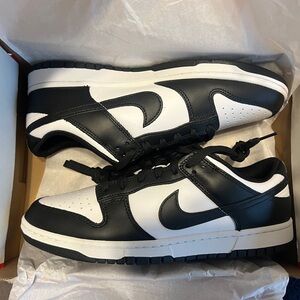 Nike Men Dunks (Panda)